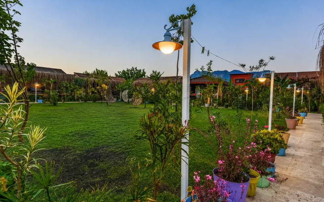 Отель Izgen Bungalows