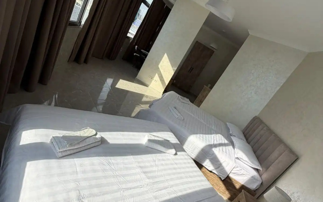 Отель Velor Apartment