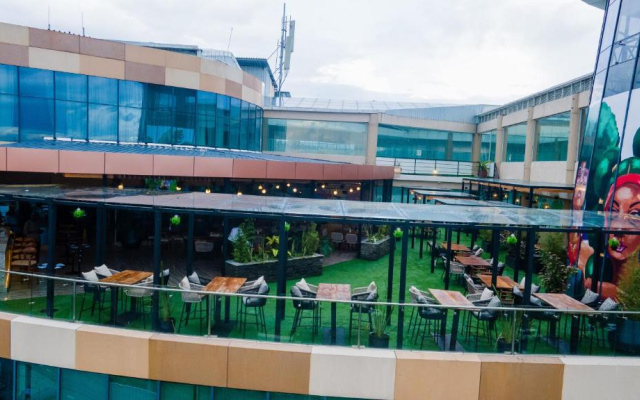 Отель PrideInn Plaza Nairobi Airport