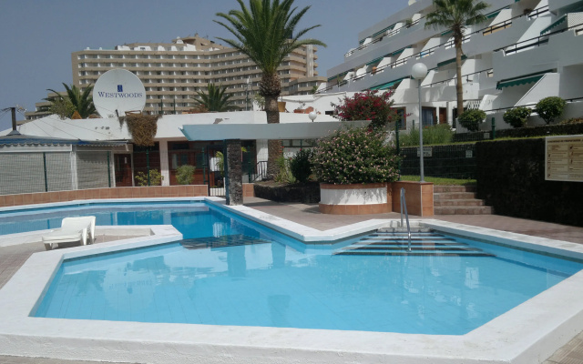 Terraza Las Flores Apartments