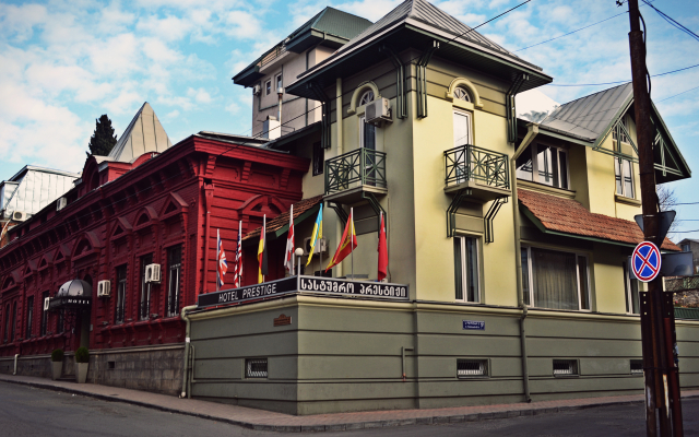 Prestige Palace Hotel вид на фасад