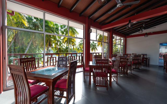 Отель Silver Oasis Maldives
