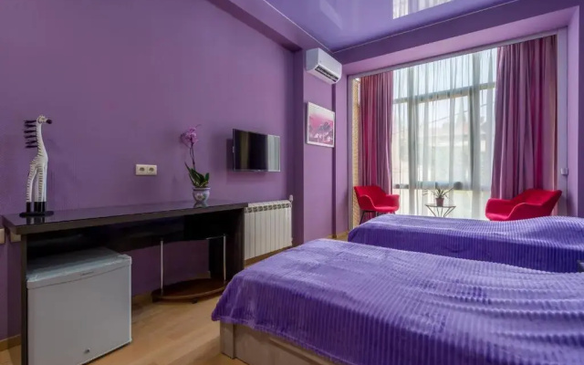 Guest rooms · Tbilisi — photo 43