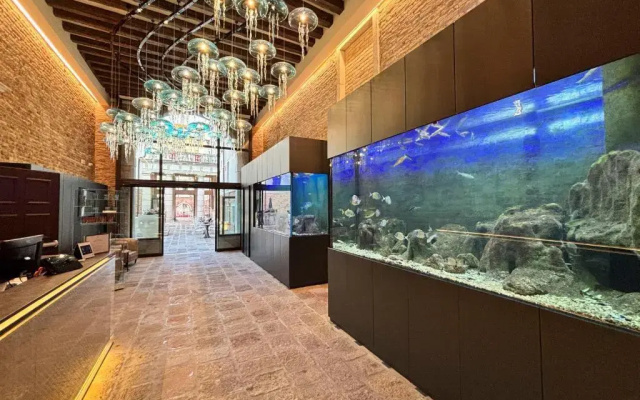 Aquarius Hotel