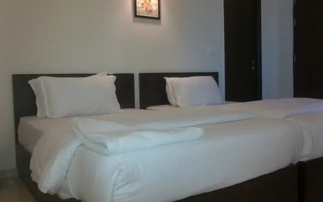 Апартаменты Oragadam - Rooms for Rent