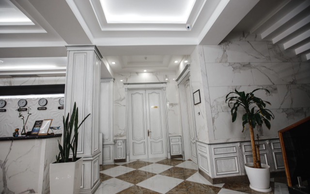 Отель Shedevr Plaza