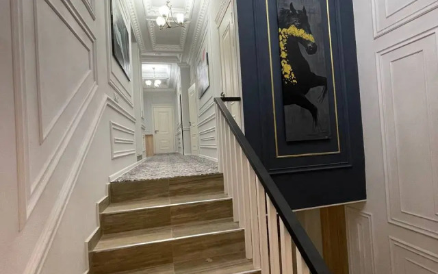 Отель Hotel+1