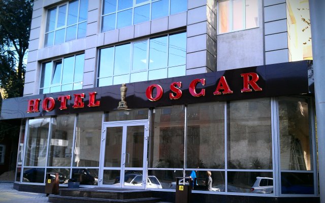Гостиница Оскар в Саратове 2 отзыва об отеле, цены и фото номеров - забронировать гостиницу Оскар онлайн Саратов вид на фасад