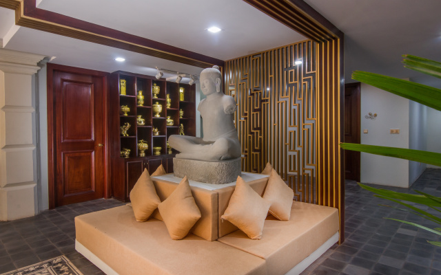 Отель Anachak Angkor Residence