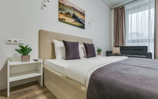 Апартаменты Стандартные с Красивым Видом и Балконом Business Apartments