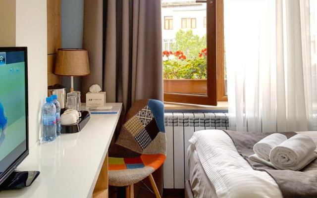 Отель Alpha Horizon Hotel