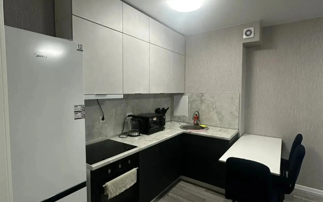 Квартира Home Hotel в Жк Околица