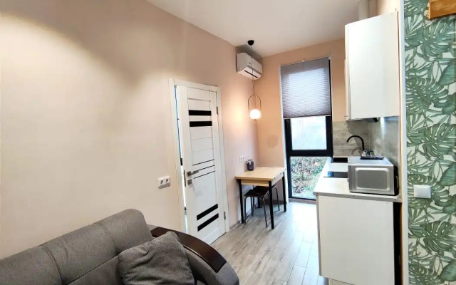 Troitskaya 78A Flat