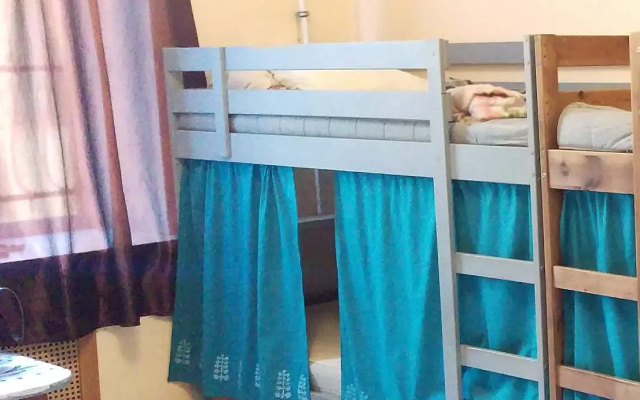 Хостел Longstay at Kamennoostrovskiy 26-28
