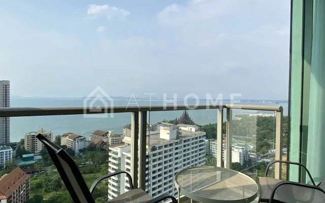 Апарт-отель Riviera Wongamat Beach