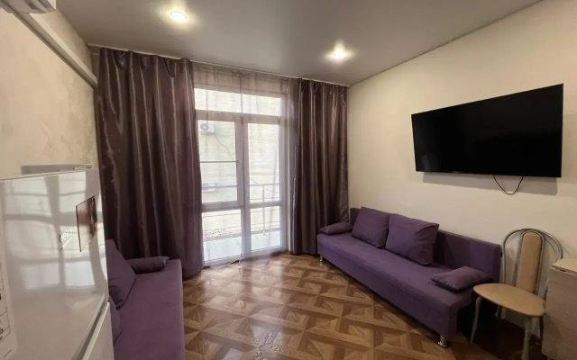 Апартаменты Уютная Cтудия на Веселой от HomeHotelSochi 9