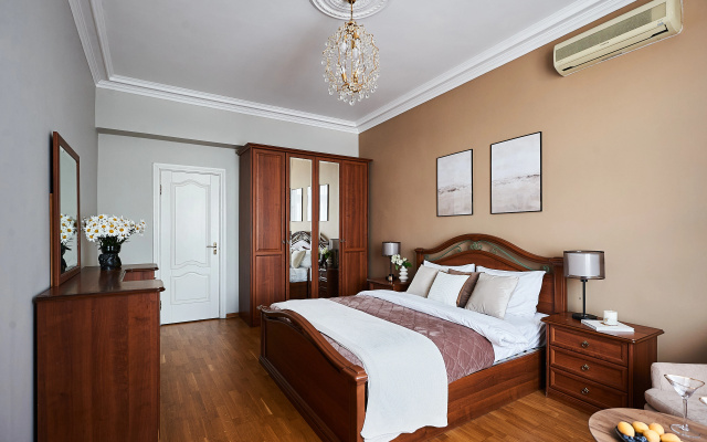 Квартира GM Apartments с видом на Кремль