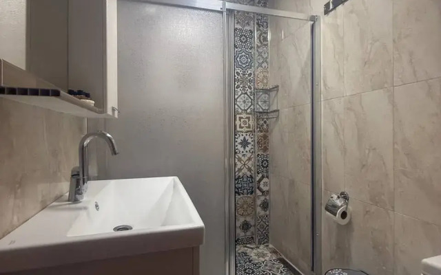 Апартаменты 2BR Apt 3 AC Balcony 5 Min to Metro