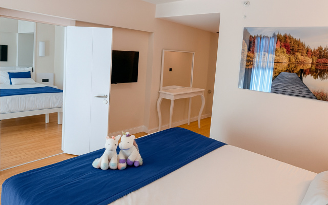 Guest rooms · Batumi — photo 16