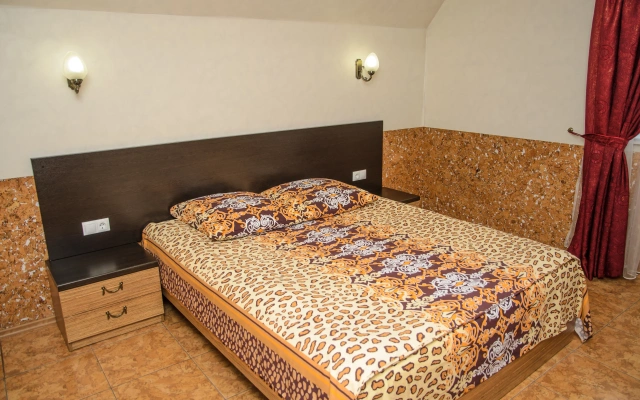 Отель Tolstogo City