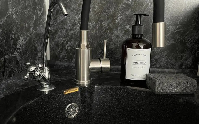 Апартаменты Тихое уютное гнездо с шикарным видом