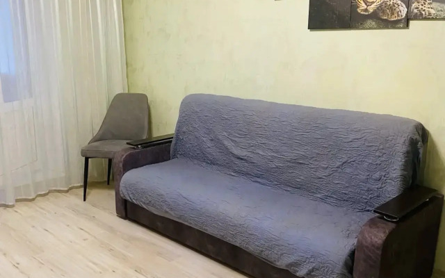 Квартира Просторная Трехкомнатная