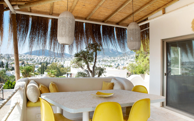 Вилла Bodrum Eskiçeşmede Deniz Manzaralı