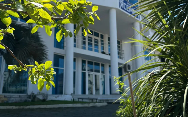Отель Yasemin