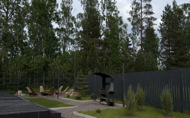 Частный дом Forested home