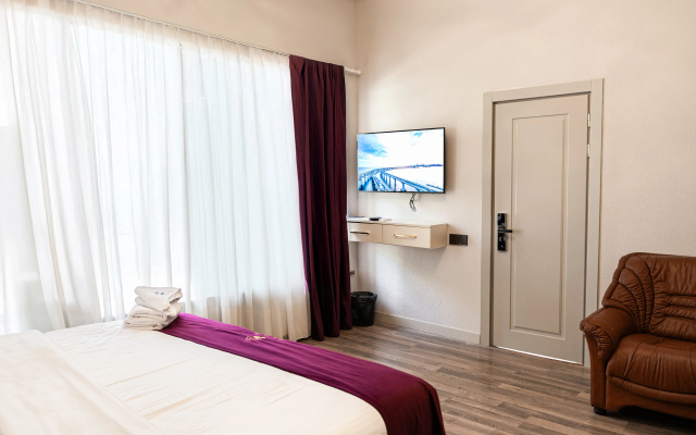 Cardinal Boutique Hotel