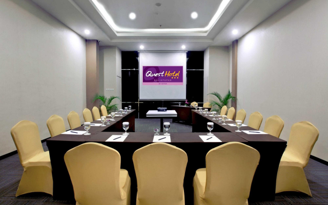 Отель Quest Hotel Balikpapan