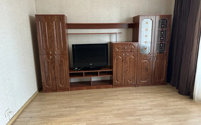 Квартира рядом с СК Заря