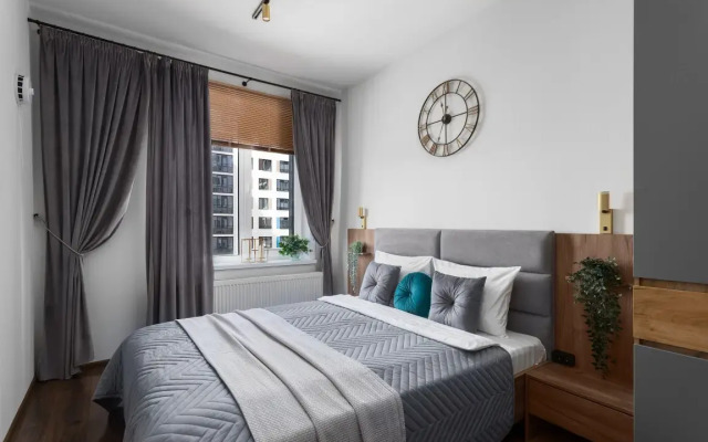 Квартира Делюкс с Балконом и Видом на Город Moderna Flat Status