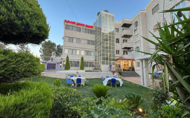 Отель Al Farouq Hotel Apartments