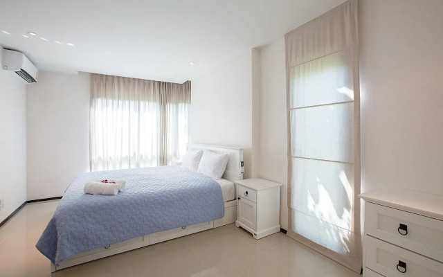 Апартаменты Suite Caranavi Rawai beachfront by TropicLook