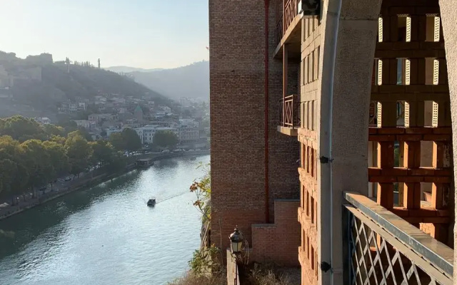 Grounds · Tbilisi — photo 16