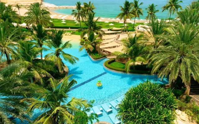 Hilton Muscat Al Bandar