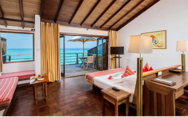 NH Collection Maldives Reethi Resort
