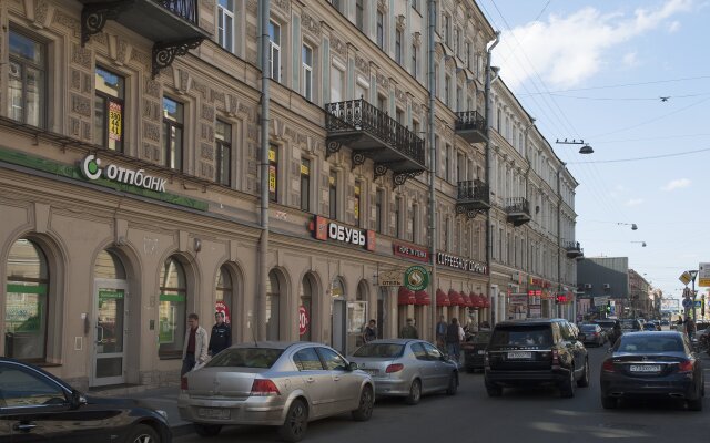 Гостиница SOLO Na Bolshoj Moskovskoj 1 Guest house в Санкт-Петербурге 3 отзыва об отеле, цены и фото номеров - забронировать гостиницу SOLO Na Bolshoj Moskovskoj 1 Guest house онлайн Санкт-Петербург вид на фасад