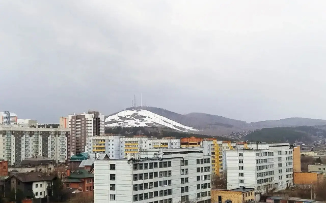 Квартира с видом на Сопку