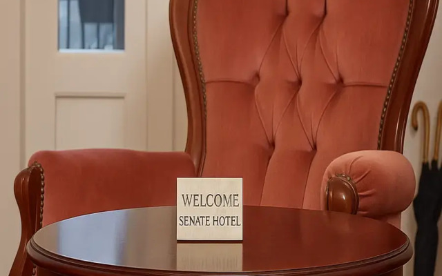 Отель Senate