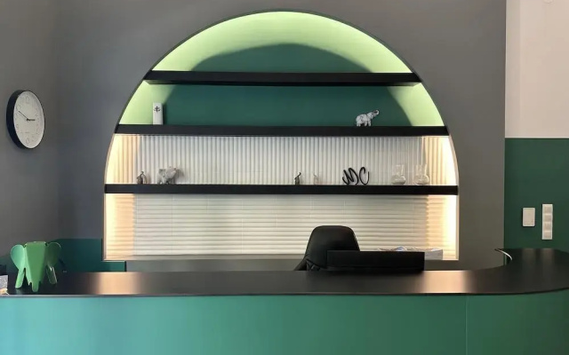Апартаменты Urban Elephant Suites
