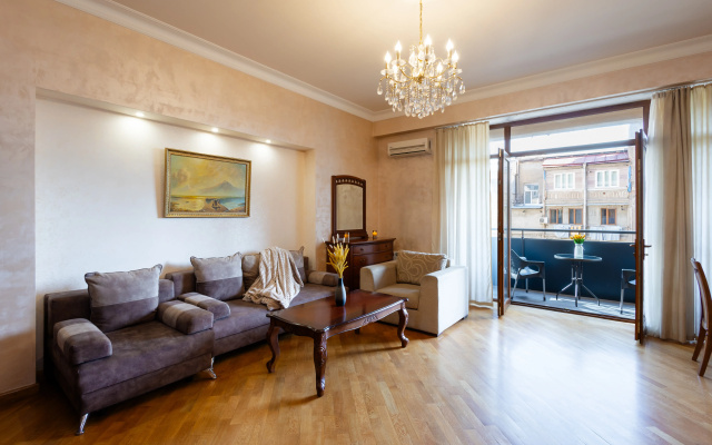 Квартира 2-к в новостройке, улица Арама, DI482