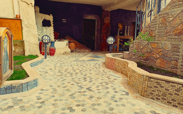 Отель Stone Age
