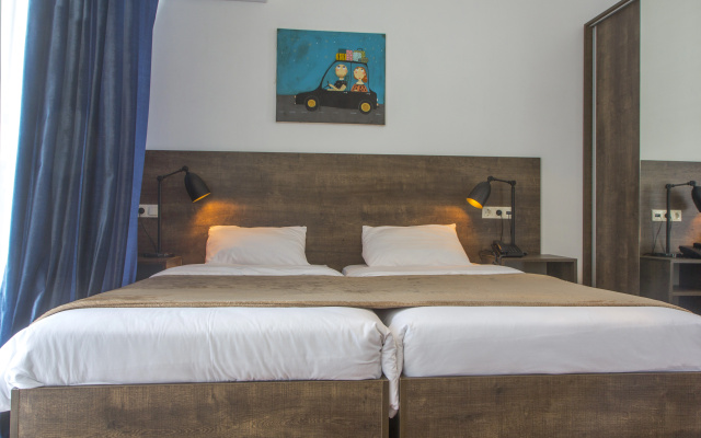Guest rooms · Tbilisi — photo 8