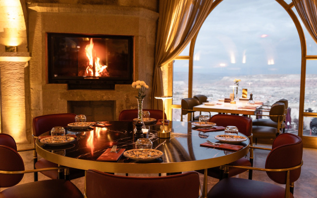 Millstone Cave Suites
