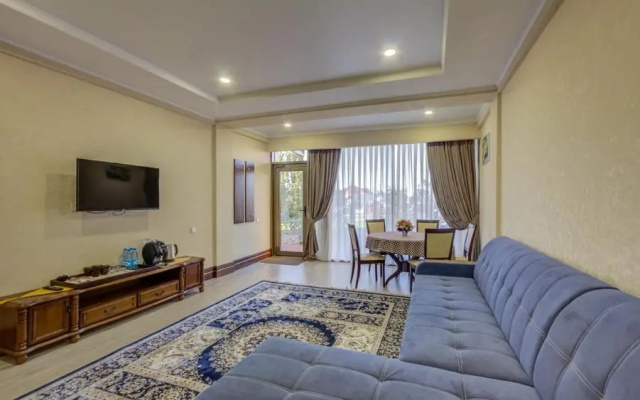 Karagat Hotel