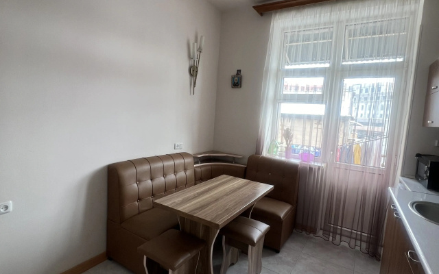 Апартаменты Apartment In North Avenu