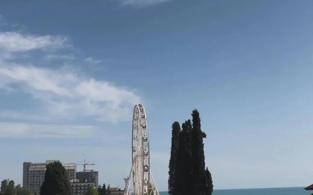 Отель Адриана