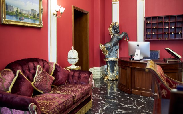 Trezzini Palace в Санкт-Петербурге 9 отзывов об отеле, цены и фото номеров - забронировать гостиницу Trezzini Palace онлайн Санкт-Петербург